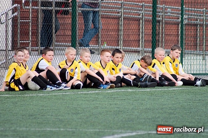 Zdjęcie w galerii na portalu naszraciborz.pl: Kanonada przy Wileńskiej wiadomości z regionu