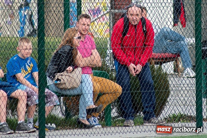 Zdjęcie w galerii na portalu naszraciborz.pl: Kanonada przy Wileńskiej wiadomości z regionu