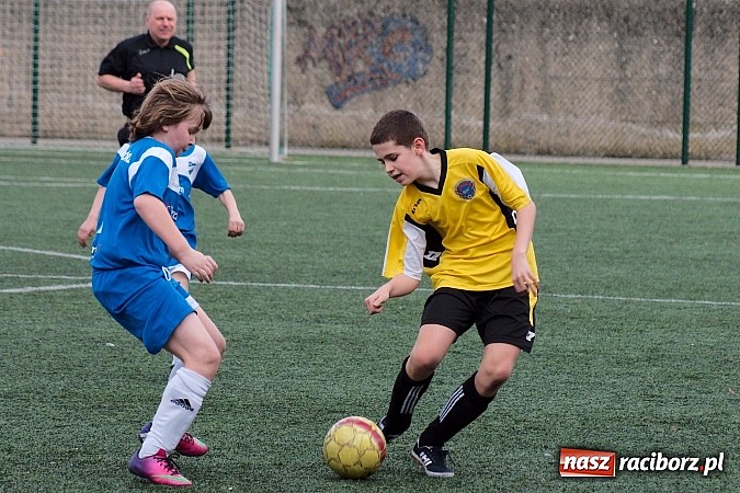 Zdjęcie w galerii na portalu naszraciborz.pl: Kanonada przy Wileńskiej wiadomości z regionu
