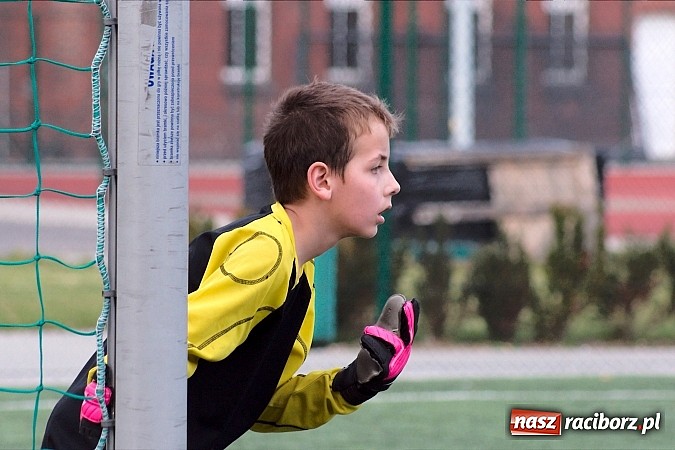 Zdjęcie w galerii na portalu naszraciborz.pl: Kanonada przy Wileńskiej wiadomości z regionu