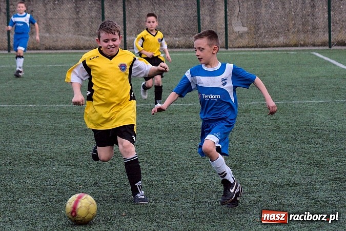 Zdjęcie w galerii na portalu naszraciborz.pl: Kanonada przy Wileńskiej wiadomości z regionu