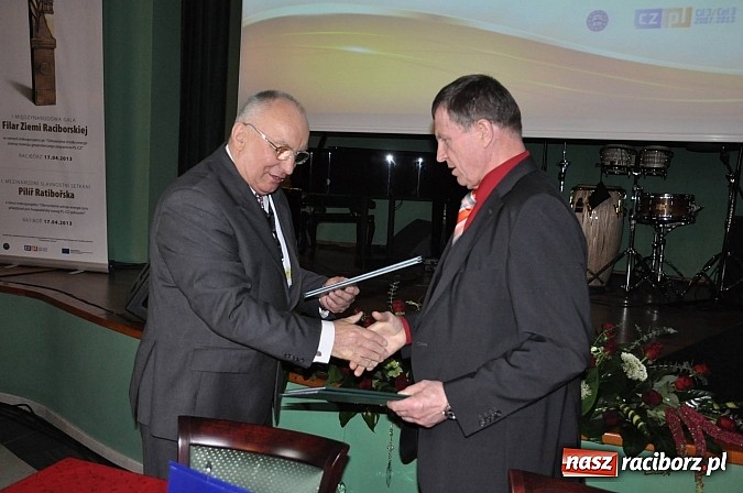 Zdjęcie w galerii na portalu naszraciborz.pl: SM Nowoczesna -  Filary Ziemi Raciborskiej wiadomości z regionu