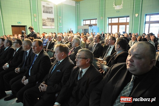 Zdjęcie w galerii na portalu naszraciborz.pl: SM Nowoczesna -  Filary Ziemi Raciborskiej wiadomości z regionu