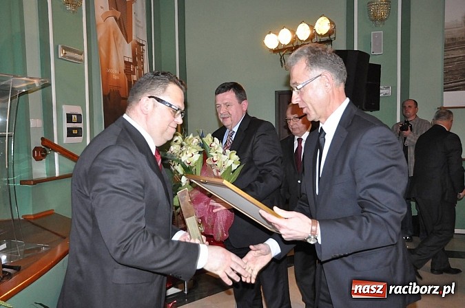 Zdjęcie w galerii na portalu naszraciborz.pl: SM Nowoczesna -  Filary Ziemi Raciborskiej wiadomości z regionu