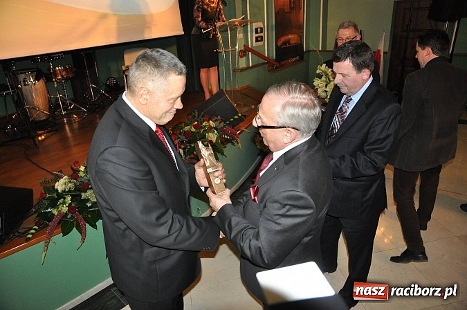 Zdjęcie w galerii na portalu naszraciborz.pl: SM Nowoczesna -  Filary Ziemi Raciborskiej wiadomości z regionu