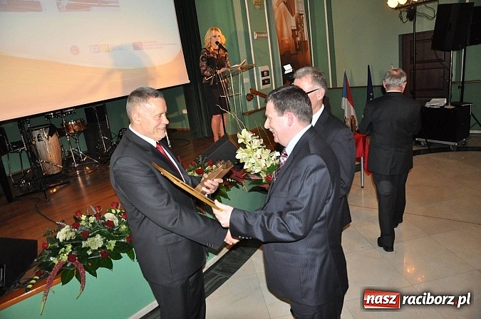 Zdjęcie w galerii na portalu naszraciborz.pl: SM Nowoczesna -  Filary Ziemi Raciborskiej wiadomości z regionu