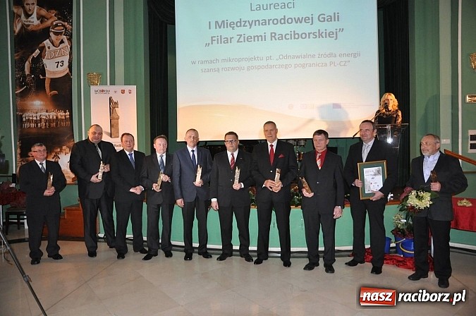 Zdjęcie w galerii na portalu naszraciborz.pl: SM Nowoczesna -  Filary Ziemi Raciborskiej wiadomości z regionu