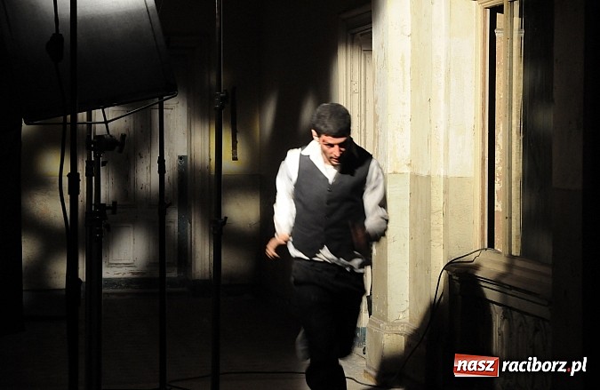 Zdjęcie w galerii na portalu naszraciborz.pl: Filmowcy opanowali pałac w Krowiarkach wiadomości z regionu