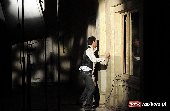 Zdjęcie w galerii na portalu naszraciborz.pl: Filmowcy opanowali pałac w Krowiarkach wiadomości z regionu