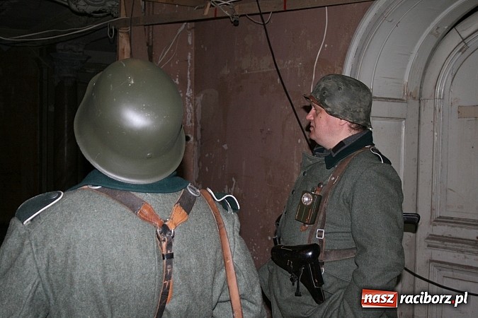 Zdjęcie w galerii na portalu naszraciborz.pl: Filmowcy opanowali pałac w Krowiarkach wiadomości z regionu