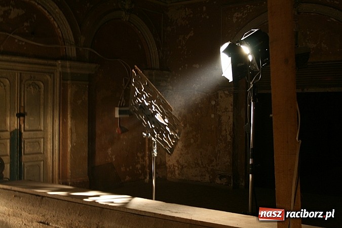 Zdjęcie w galerii na portalu naszraciborz.pl: Filmowcy opanowali pałac w Krowiarkach wiadomości z regionu