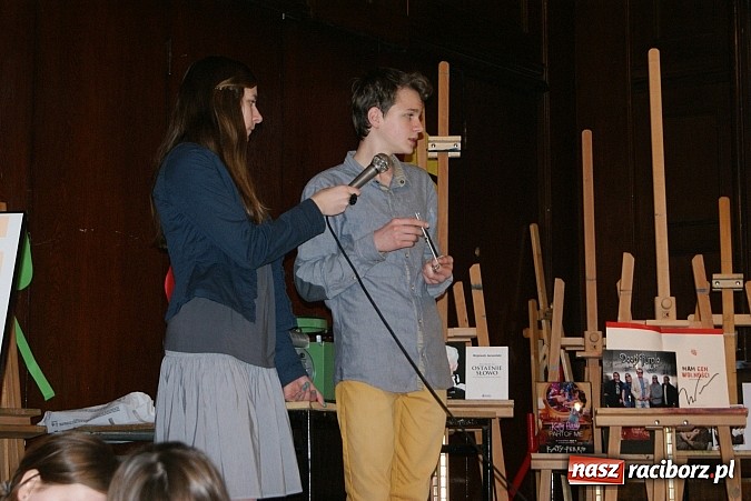 Zdjęcie w galerii na portalu naszraciborz.pl: Dzień otwarty w gimnazjum dwujęzycznym wiadomości z regionu