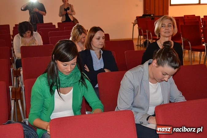 Zdjęcie w galerii na portalu naszraciborz.pl: Na Zamku odbyły się Targi Edukacyjne wiadomości z regionu