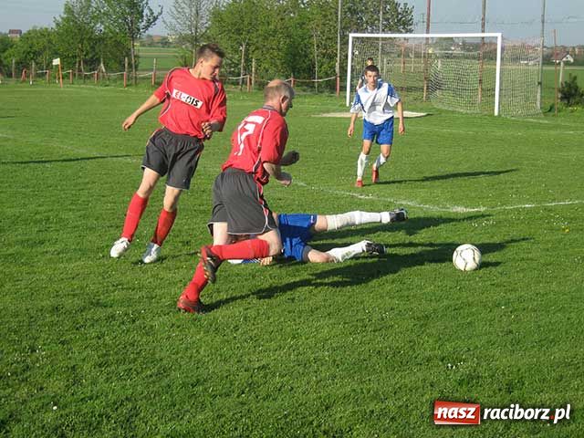 Zdjęcie w galerii na portalu naszraciborz.pl: Przerwana passa Chałupek wiadomości z regionu