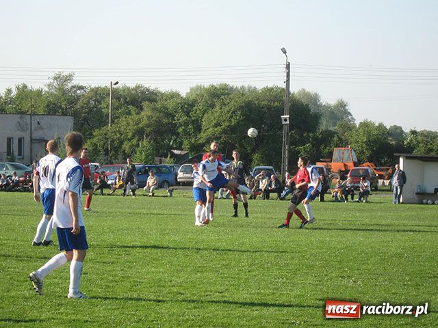 Zdjęcie w galerii na portalu naszraciborz.pl: Przerwana passa Chałupek wiadomości z regionu