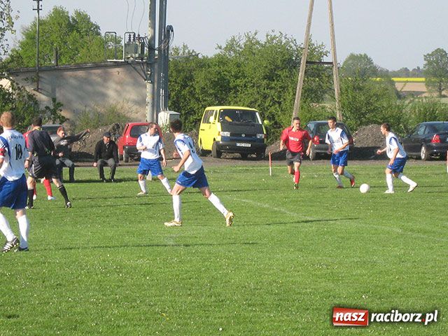 Zdjęcie w galerii na portalu naszraciborz.pl: Przerwana passa Chałupek wiadomości z regionu