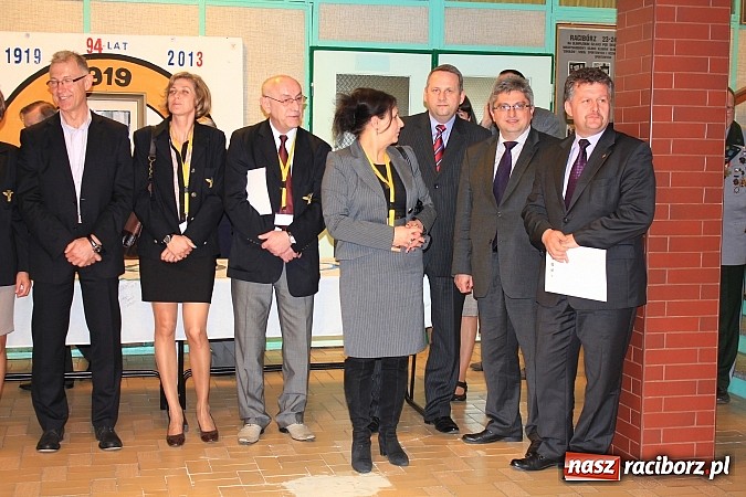 Zdjęcie w galerii na portalu naszraciborz.pl: Centralne Obchody Dnia Olimpijczyka po raz 1. w Raciborzu wiadomości z regionu