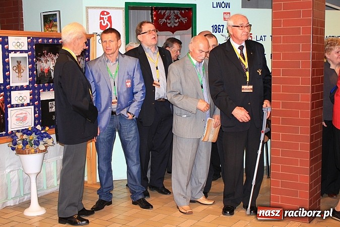 Zdjęcie w galerii na portalu naszraciborz.pl: Centralne Obchody Dnia Olimpijczyka po raz 1. w Raciborzu wiadomości z regionu
