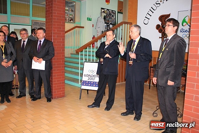 Zdjęcie w galerii na portalu naszraciborz.pl: Centralne Obchody Dnia Olimpijczyka po raz 1. w Raciborzu wiadomości z regionu