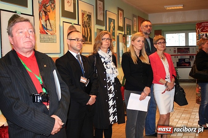 Zdjęcie w galerii na portalu naszraciborz.pl: Centralne Obchody Dnia Olimpijczyka po raz 1. w Raciborzu wiadomości z regionu
