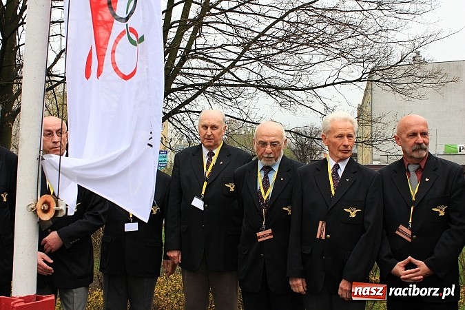 Zdjęcie w galerii na portalu naszraciborz.pl: Centralne Obchody Dnia Olimpijczyka po raz 1. w Raciborzu wiadomości z regionu