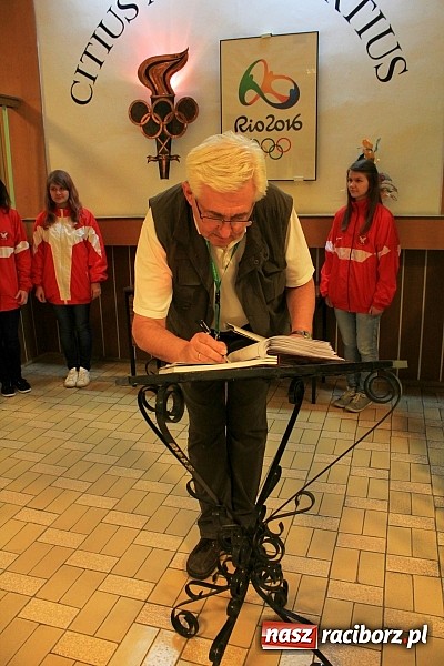 Zdjęcie w galerii na portalu naszraciborz.pl: Centralne Obchody Dnia Olimpijczyka po raz 1. w Raciborzu wiadomości z regionu