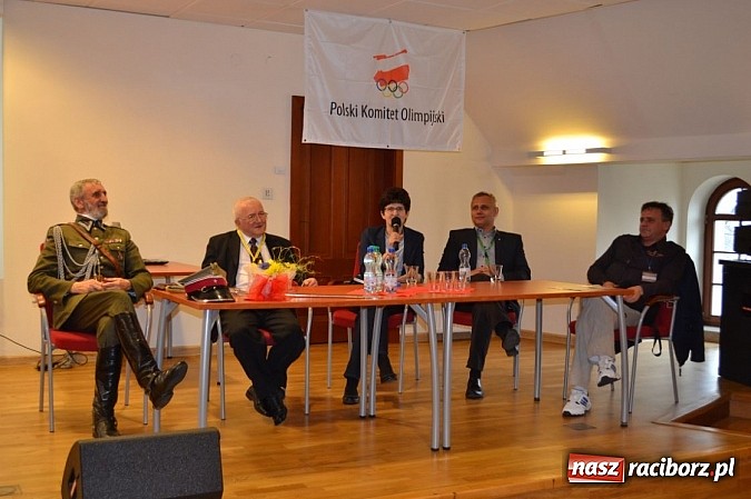 Zdjęcie w galerii na portalu naszraciborz.pl: Olimpijczycy w SMS-ie i na zamku wiadomości z regionu