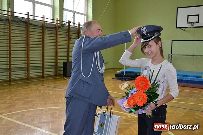Zdjęcie w galerii na portalu naszraciborz.pl: Olimpijczycy odwiedzili Tworków wiadomości z regionu
