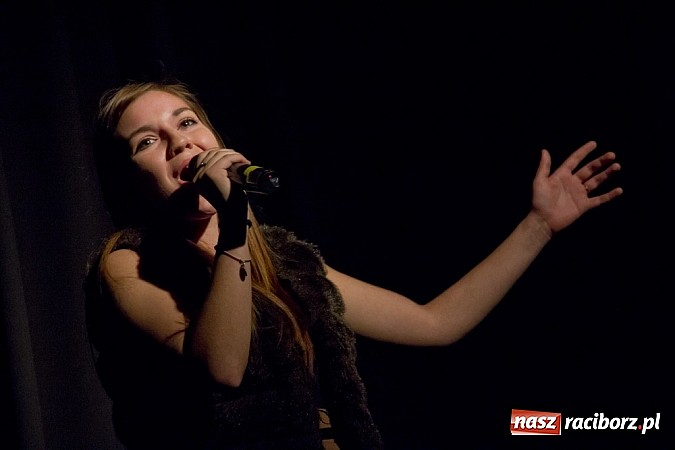 Zdjęcie w galerii na portalu naszraciborz.pl: Odlot z kukułczego gniazda... wiadomości z regionu