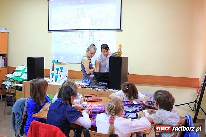 Zdjęcie w galerii na portalu naszraciborz.pl: Warsztaty języka angielskiego w PWSZ wiadomości z regionu