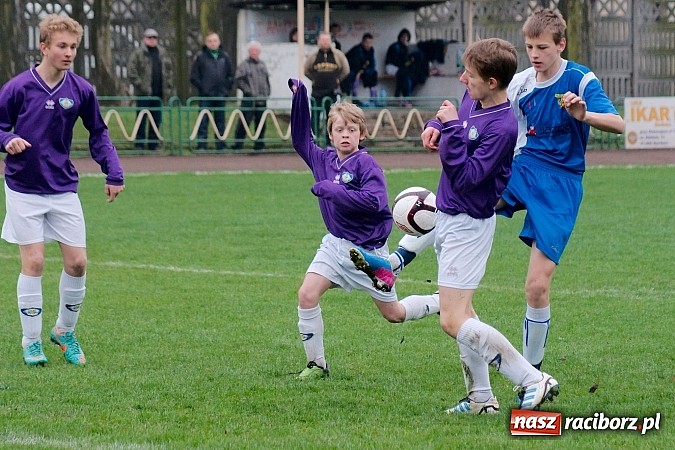 Zdjęcie w galerii na portalu naszraciborz.pl: MKP Odra Centrum lepsza od Ikara wiadomości z regionu