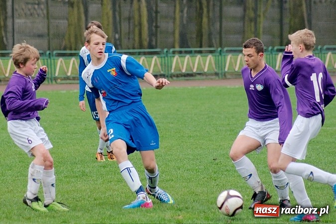 Zdjęcie w galerii na portalu naszraciborz.pl: MKP Odra Centrum lepsza od Ikara wiadomości z regionu
