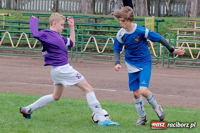 Zdjęcie w galerii na portalu naszraciborz.pl: MKP Odra Centrum lepsza od Ikara wiadomości z regionu