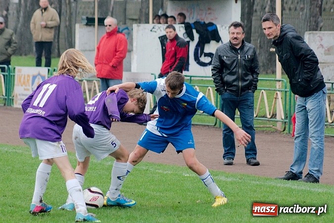 Zdjęcie w galerii na portalu naszraciborz.pl: MKP Odra Centrum lepsza od Ikara wiadomości z regionu