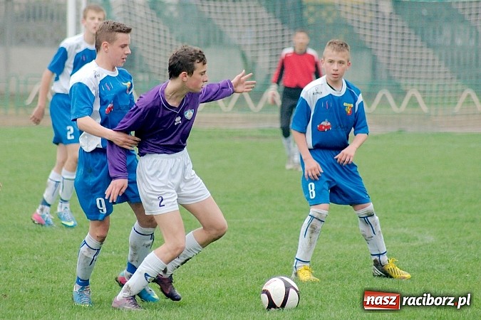 Zdjęcie w galerii na portalu naszraciborz.pl: MKP Odra Centrum lepsza od Ikara wiadomości z regionu