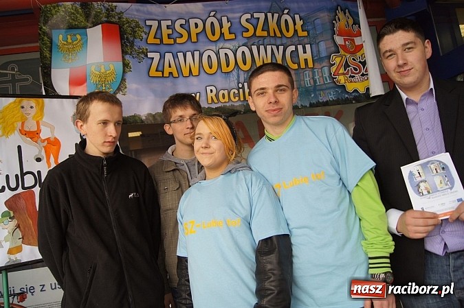 Zdjęcie w galerii na portalu naszraciborz.pl: Zespół Szkół Zawodowych pokazał to, co ma najlepszego wiadomości z regionu