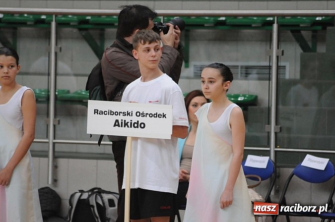 Zdjęcie w galerii na portalu naszraciborz.pl: Sławy polskiego sportu zjechały do Raciborza wiadomości z regionu