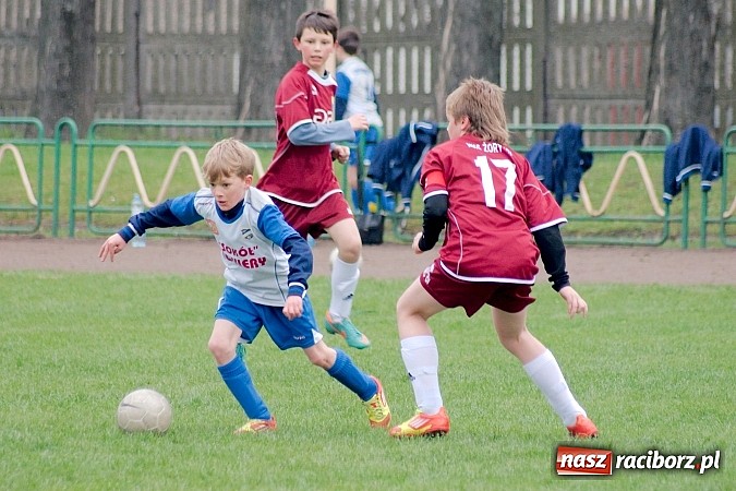 Zdjęcie w galerii na portalu naszraciborz.pl: Najmłodszy na boisku zapewnił Unii komplet punktów wiadomości z regionu
