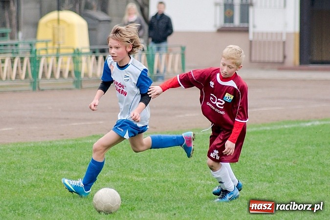 Zdjęcie w galerii na portalu naszraciborz.pl: Najmłodszy na boisku zapewnił Unii komplet punktów wiadomości z regionu