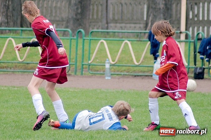 Zdjęcie w galerii na portalu naszraciborz.pl: Najmłodszy na boisku zapewnił Unii komplet punktów wiadomości z regionu