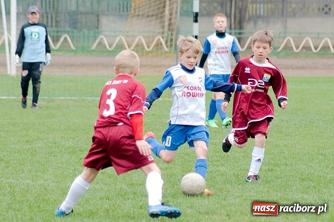 Zdjęcie w galerii na portalu naszraciborz.pl: Najmłodszy na boisku zapewnił Unii komplet punktów wiadomości z regionu
