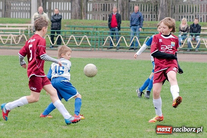 Zdjęcie w galerii na portalu naszraciborz.pl: Najmłodszy na boisku zapewnił Unii komplet punktów wiadomości z regionu