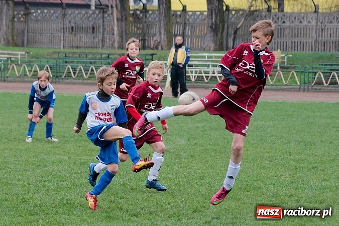 Zdjęcie w galerii na portalu naszraciborz.pl: Najmłodszy na boisku zapewnił Unii komplet punktów wiadomości z regionu
