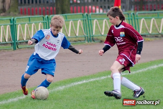 Zdjęcie w galerii na portalu naszraciborz.pl: Najmłodszy na boisku zapewnił Unii komplet punktów wiadomości z regionu
