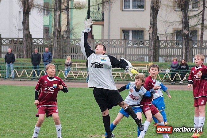 Zdjęcie w galerii na portalu naszraciborz.pl: Najmłodszy na boisku zapewnił Unii komplet punktów wiadomości z regionu