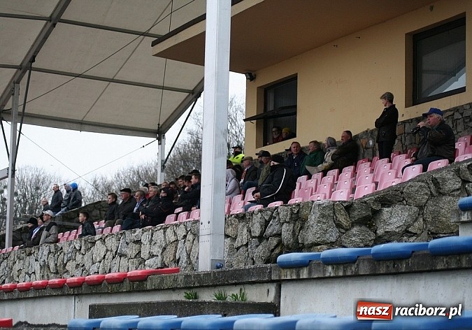 Zdjęcie w galerii na portalu naszraciborz.pl: Unitki rozgromiły piłkarki Górnika Łęczna wiadomości z regionu