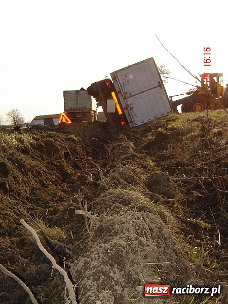 Zdjęcie w galerii na portalu naszraciborz.pl: Sytuacja jest dramatyczna. Pojechali uświadomić to marszałkowi województwa wiadomości z regionu