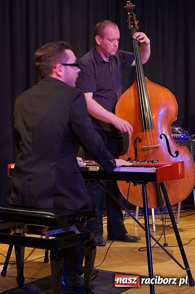 Zdjęcie w galerii na portalu naszraciborz.pl: Fantastyczny New Bone w RCK wiadomości z regionu