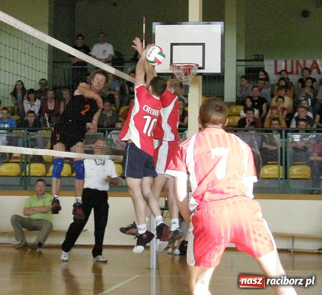 Zdjęcie w galerii na portalu naszraciborz.pl: Lunatycy najlepsi trzeci raz z rzędu wiadomości z regionu