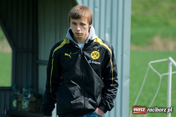 Zdjęcie w galerii na portalu naszraciborz.pl: Podział punktów w juniorskich derbach wiadomości z regionu